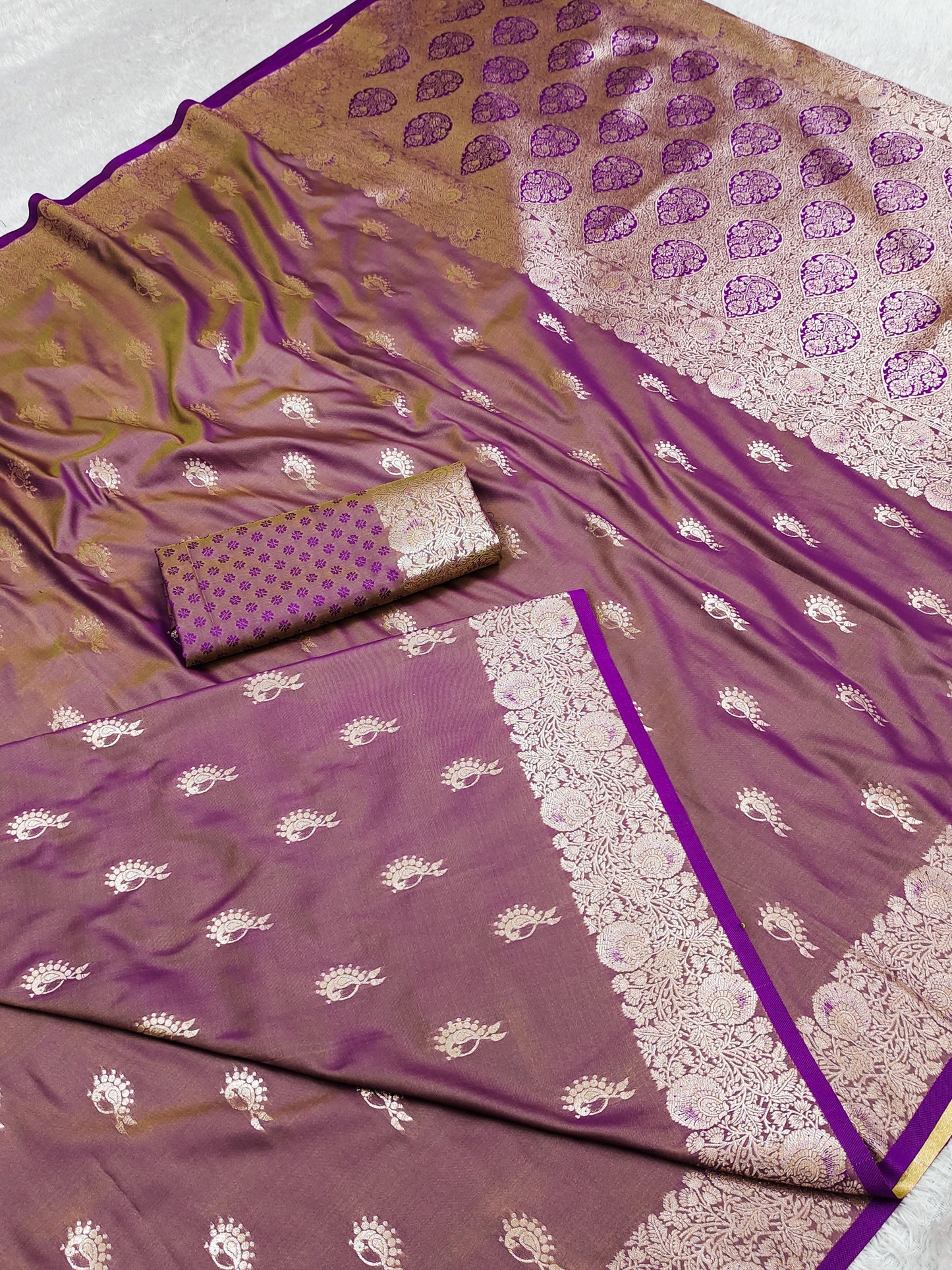 Soft And Pure Nath Banarasi silk saree