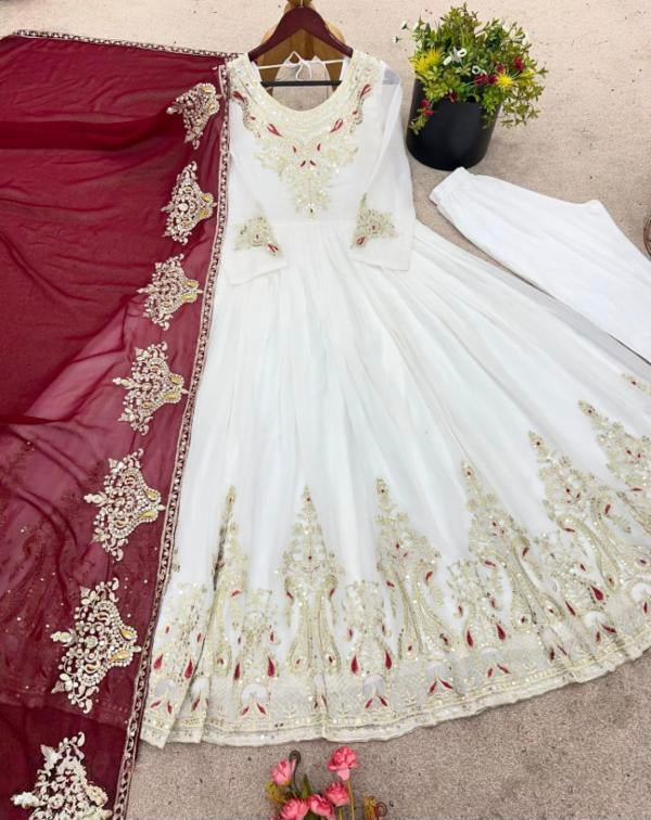 Full Sleeves georget fancy Gown set.