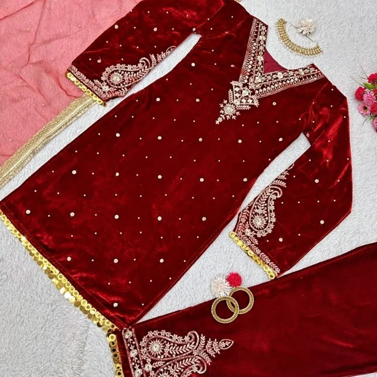 Viskhos velvet suit thread with Sequnce with rivet Moti and Lace broder