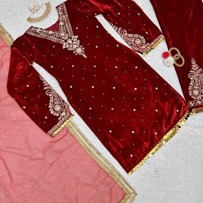 Viskhos velvet suit thread with Sequnce with rivet Moti and Lace broder