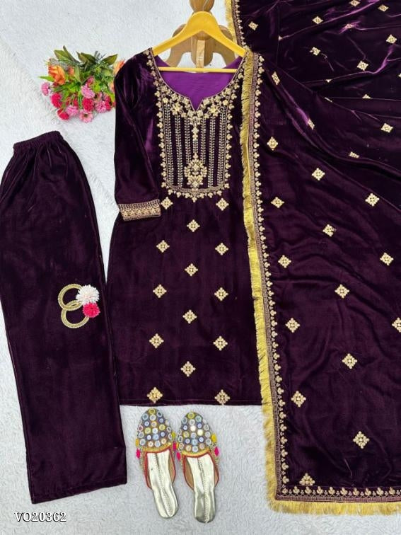 Viskhos velvet suit fancy Work With Fancy Lace.