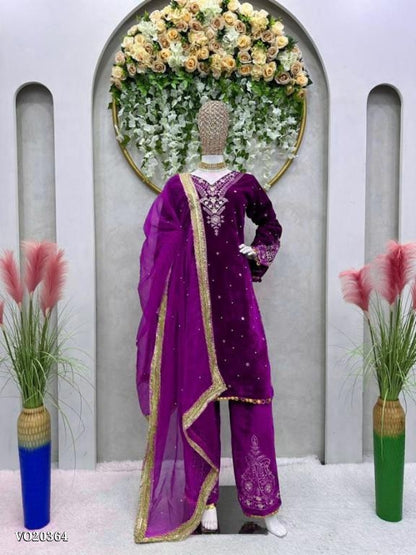 Viskhos velvet suit thread with Sequnce with rivet Moti and Lace broder