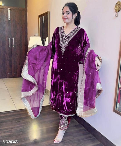 Viskhos velvet suit thread with Sequnce with rivet Moti and Lace broder