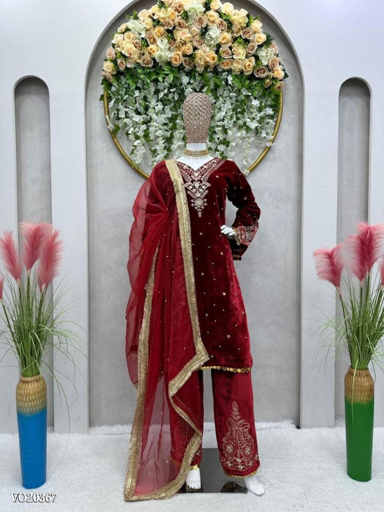 Viskhos velvet suit thread with Sequnce with rivet Moti and Lace broder