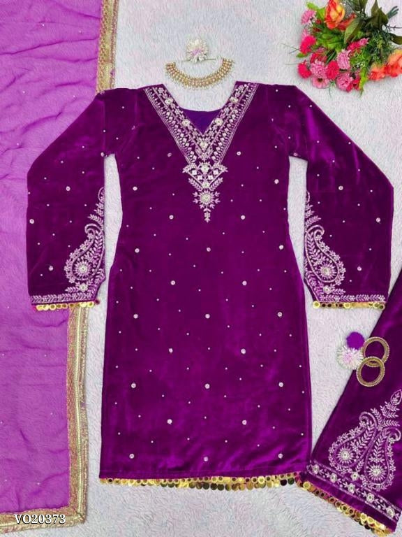 Viskhos velvet suit thread with Sequnce with rivet Moti and Lace broder